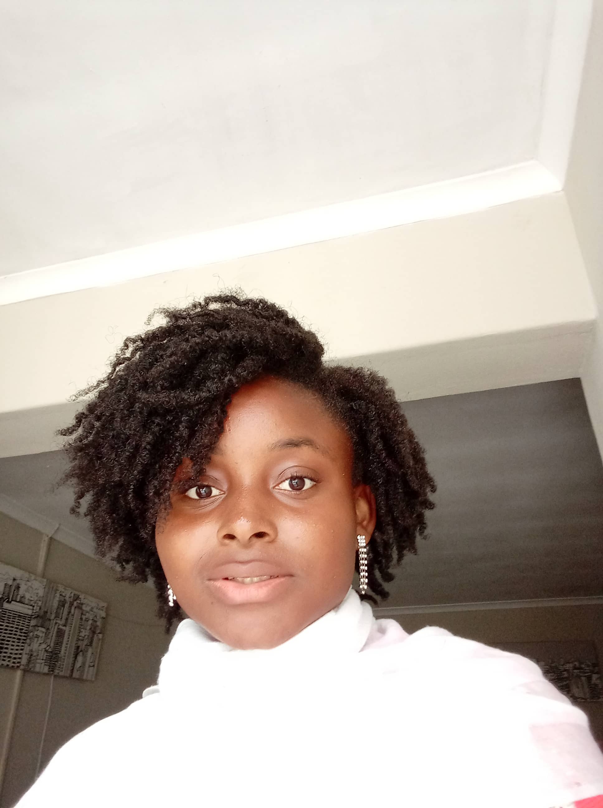 Paidamoyo Dzinoreva's avatar