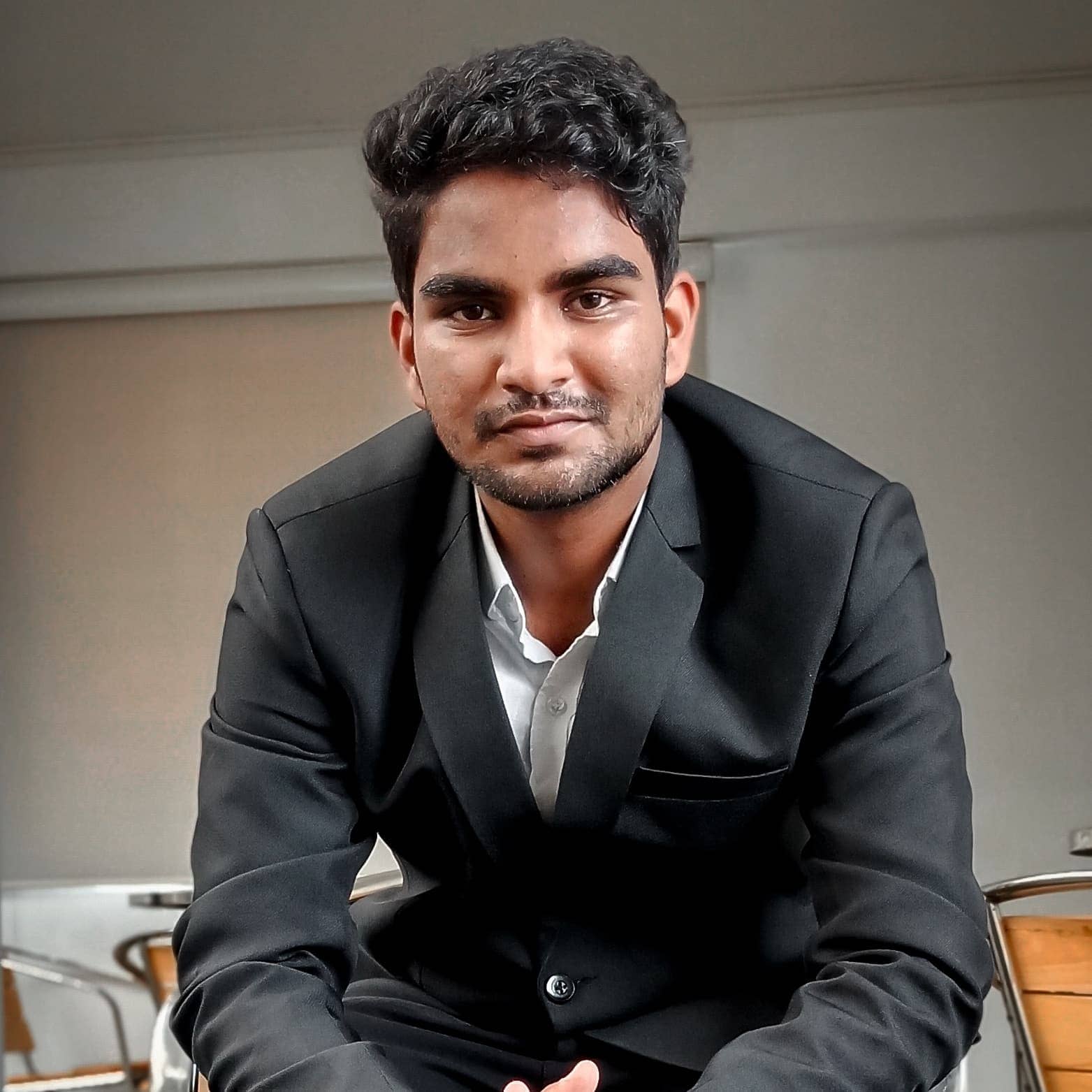 Sreenivasagam M's avatar